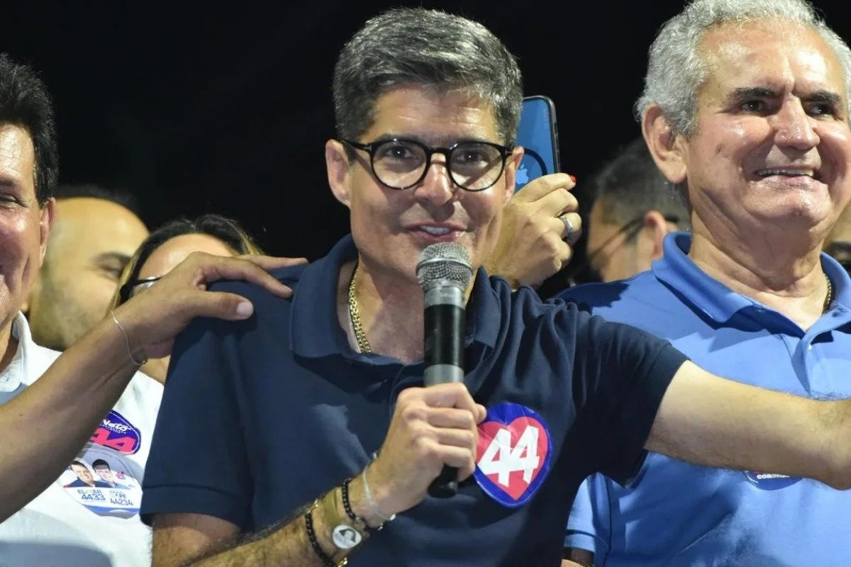 ACM Neto muda estratégia em relação a 2022 e inclui interior da Bahia nos últimos 2 dias de campanha