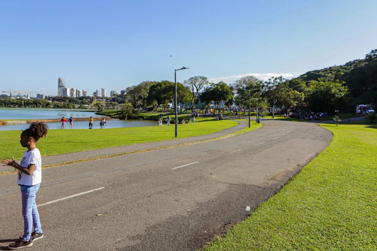 Após dias de frio e chuva, Curitiba terá sol e 28ºC neste fim de semana