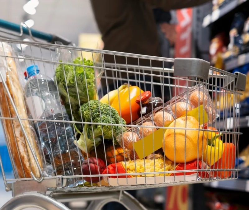 Atacadista oferece mais de 100 vagas de emprego no Ceará