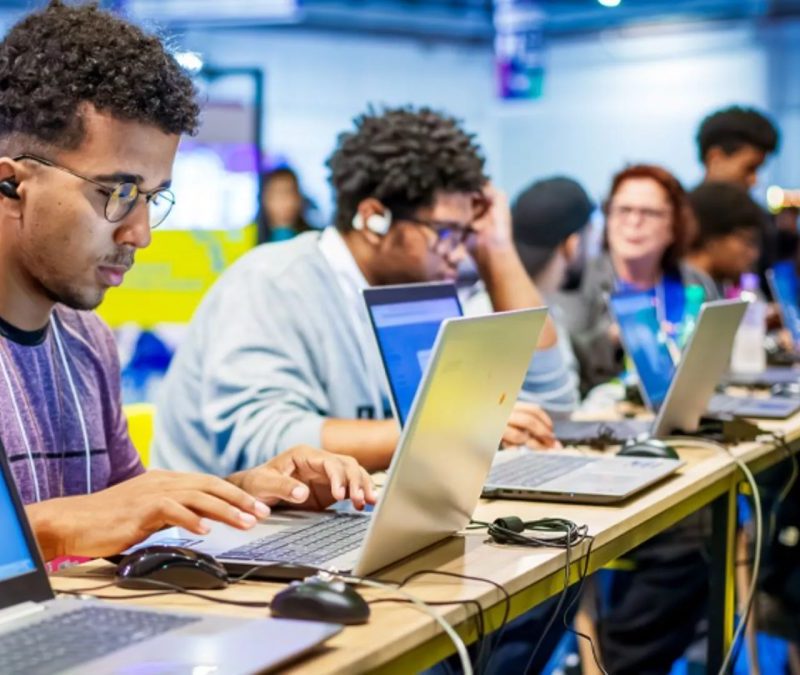 CIEE oferece 345 vagas de estágio para estudantes no Ceará