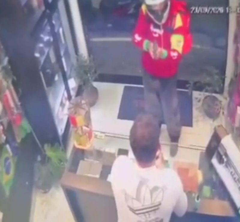 Comerciante morre após ser baleado por ladrão durante assalto em Osasco, na Grande SP