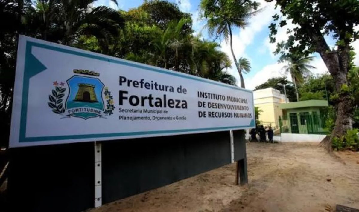 Cursos gratuitos de idiomas irão preparar mulheres motoristas de Fortaleza para atuação na Copa Feminina de 2027