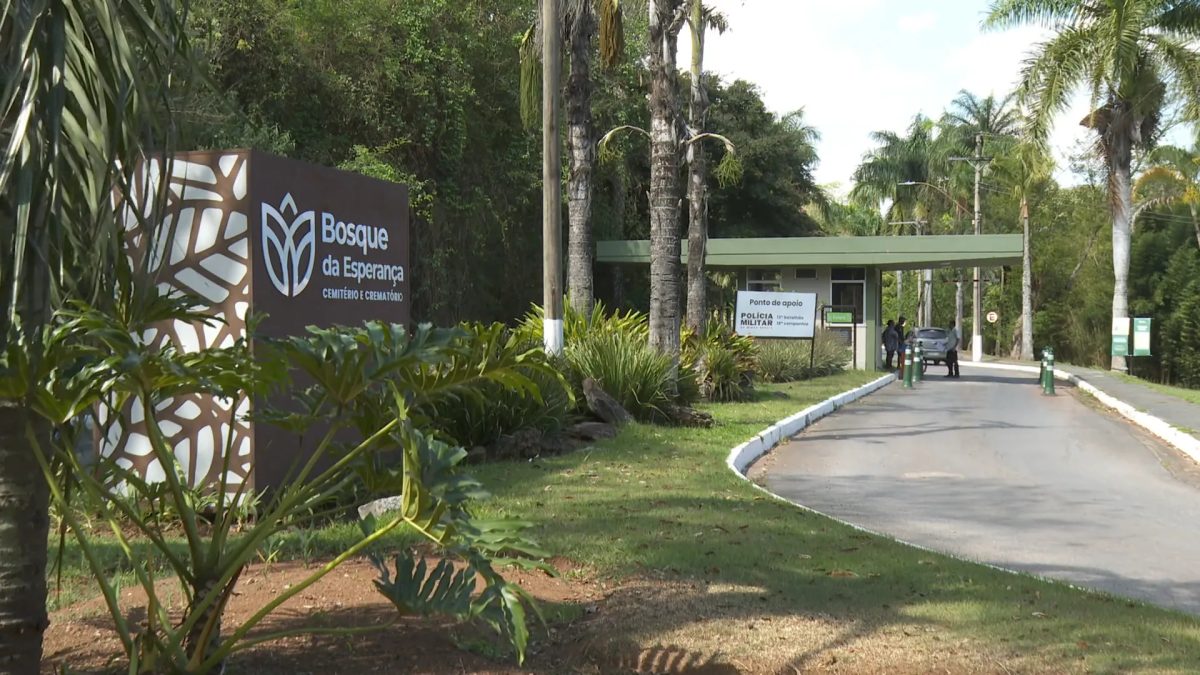 Empresário mineiro Bruno Avelar é enterrado em BH; velório foi marcado por comoção e presença de personalidades
