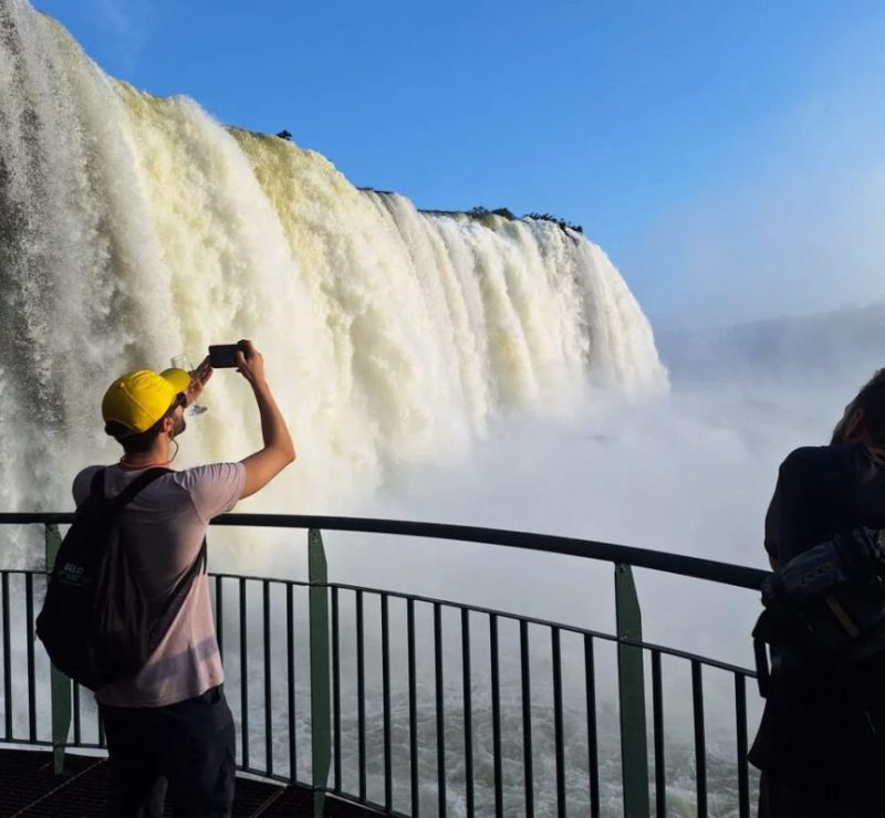 Férias de julho fazem turismo do Paraná crescer mais de 6%