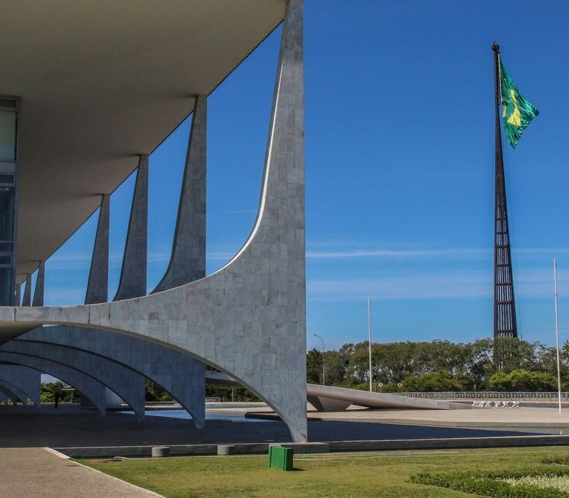Frente de prefeitos apresenta carta com propostas aos presidenciáveis