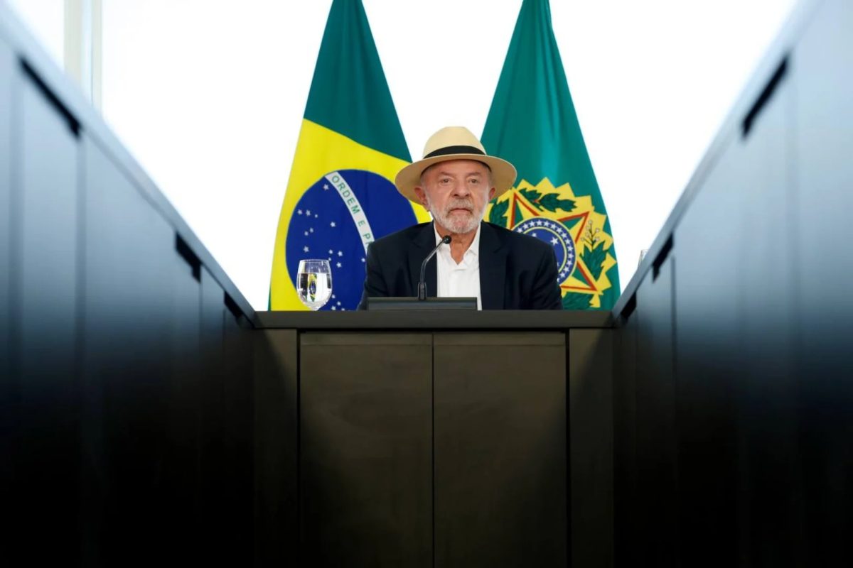 Governo Lula adia reunião com clubes de futebol sobre bets