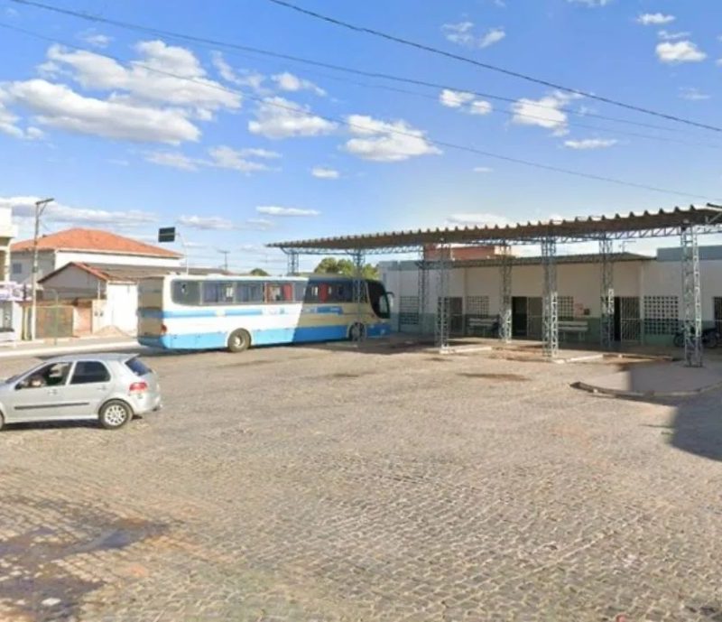 Homem é preso por injúria racial e ameaça após discussão em rodoviária na Bahia