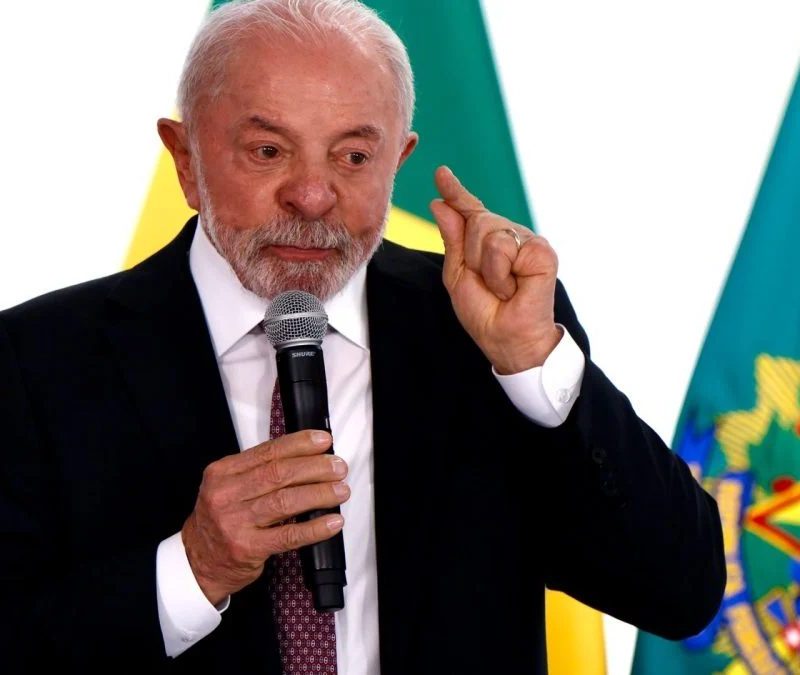 Lula defende mudar indicação ao STF: “Quando coloca toga, vira Deus”