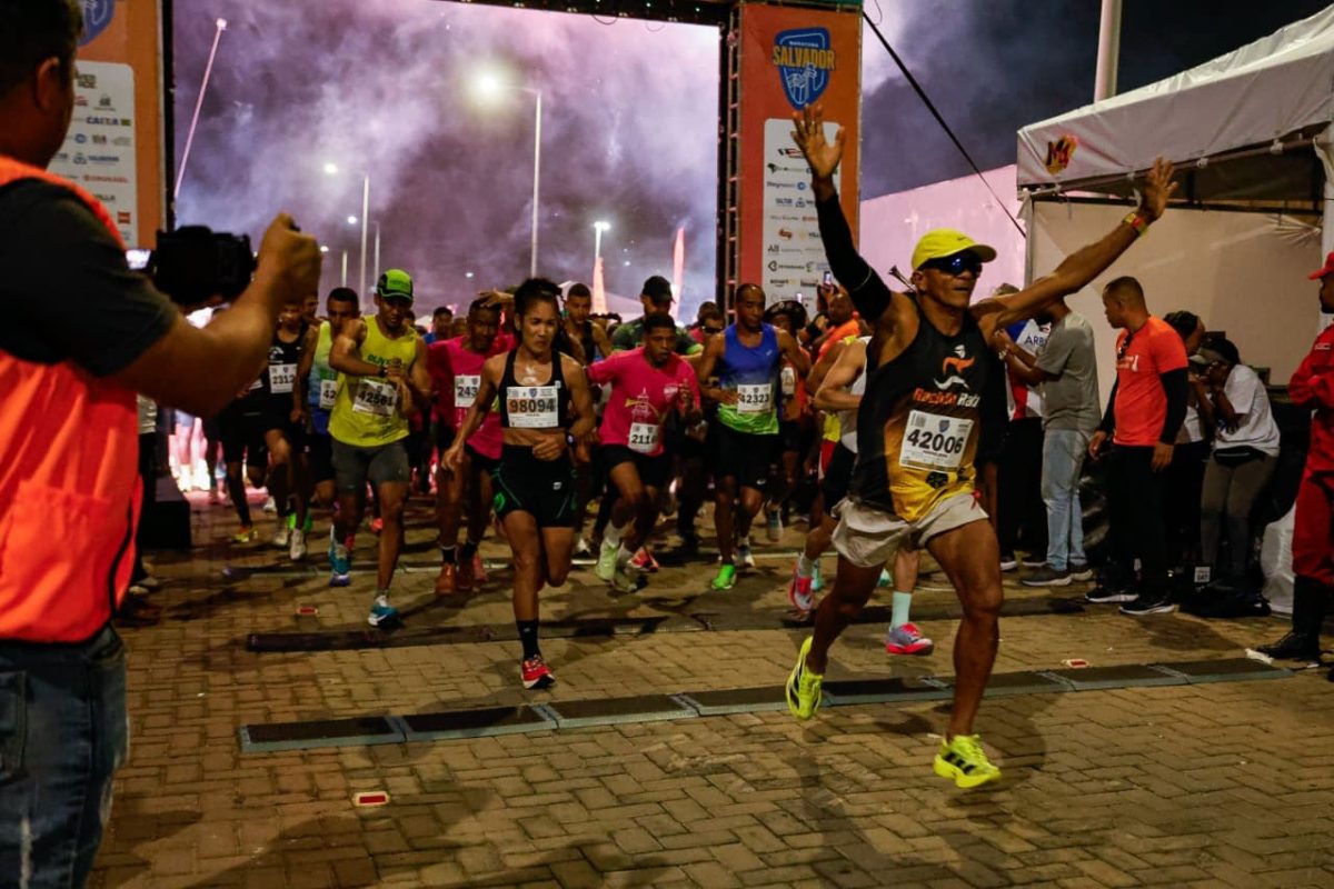 Maratona Salvador 2026 tem tricampeonato de Justino Pedro e vitória de Vanicleia Moura nos 42 km