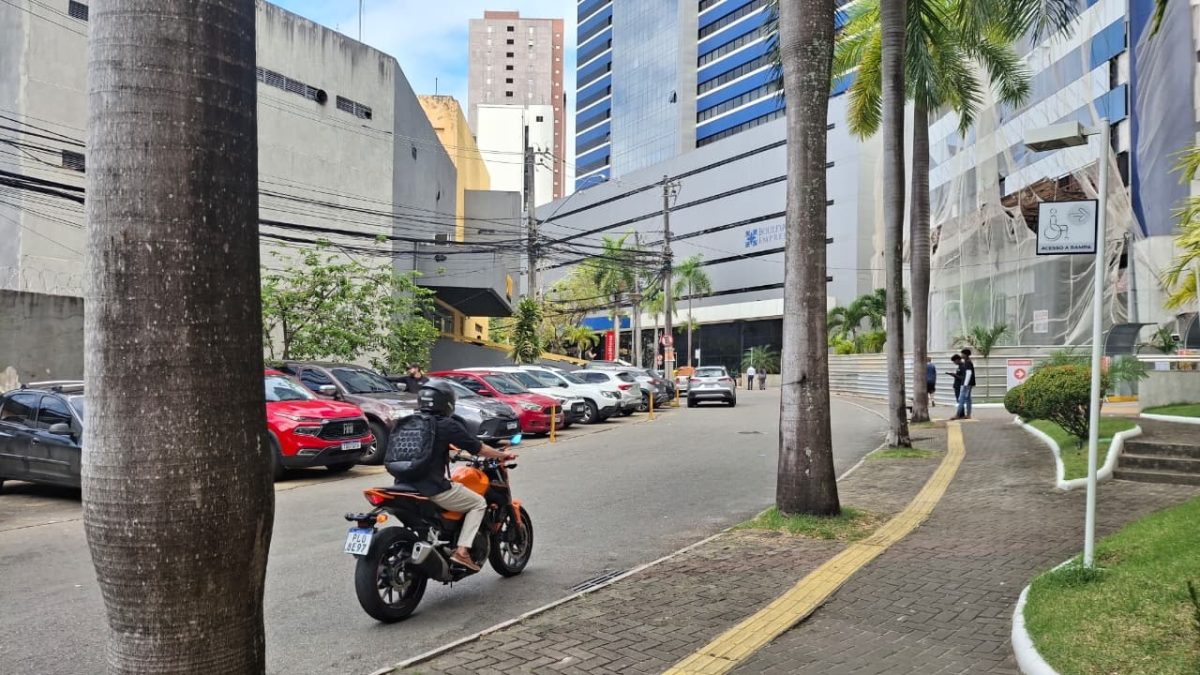 MP-BA investiga estacionamentos em Salvador por cobrança indevida em vias públicas
