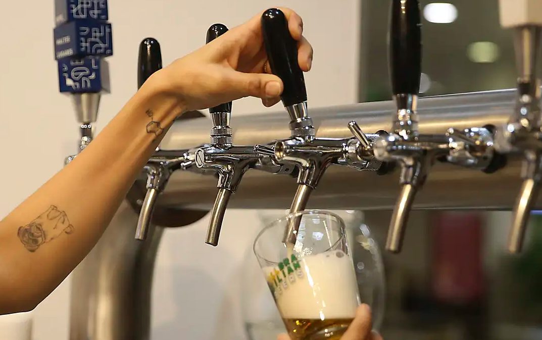 Pode comprar bebida alcoólica no dia da eleição em Alagoas? Veja