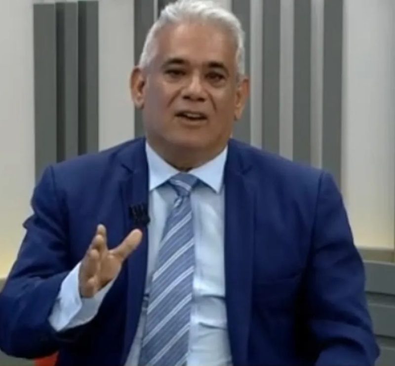 Qual é o número de Márcio Jambo (Democrata) para o governo de Alagoas?