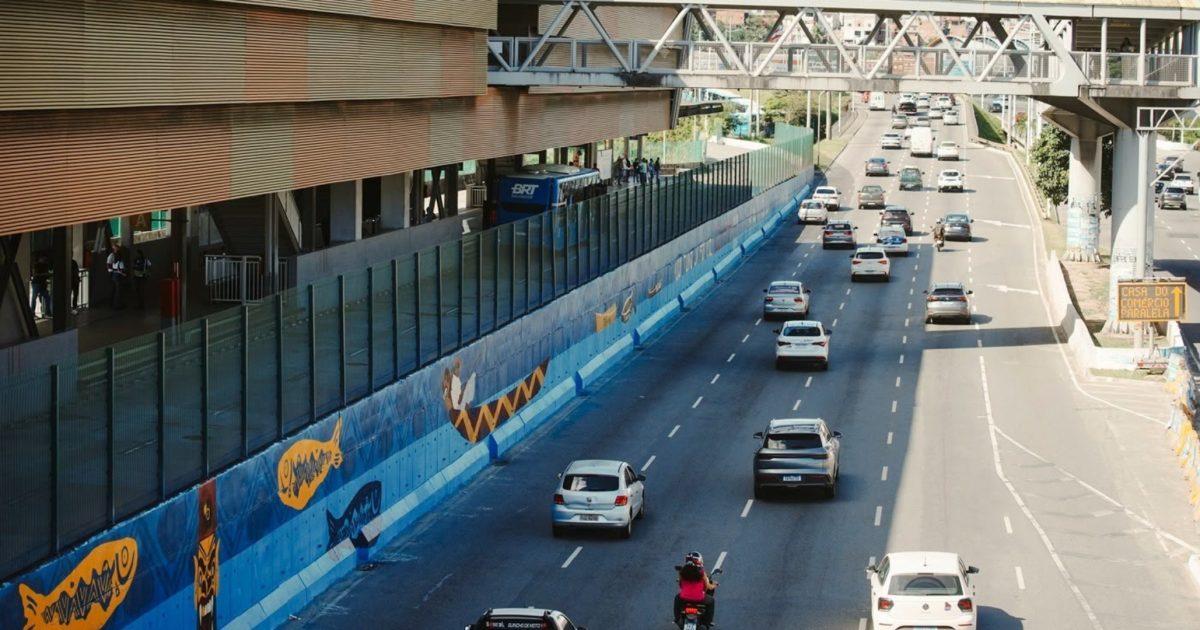 Salvador ganha o maior mural horizontal já realizado por artistas indígenas no Brasil