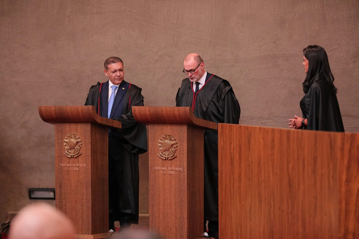 Sebastião Reis Júnior toma posse como ministro titular do TSE