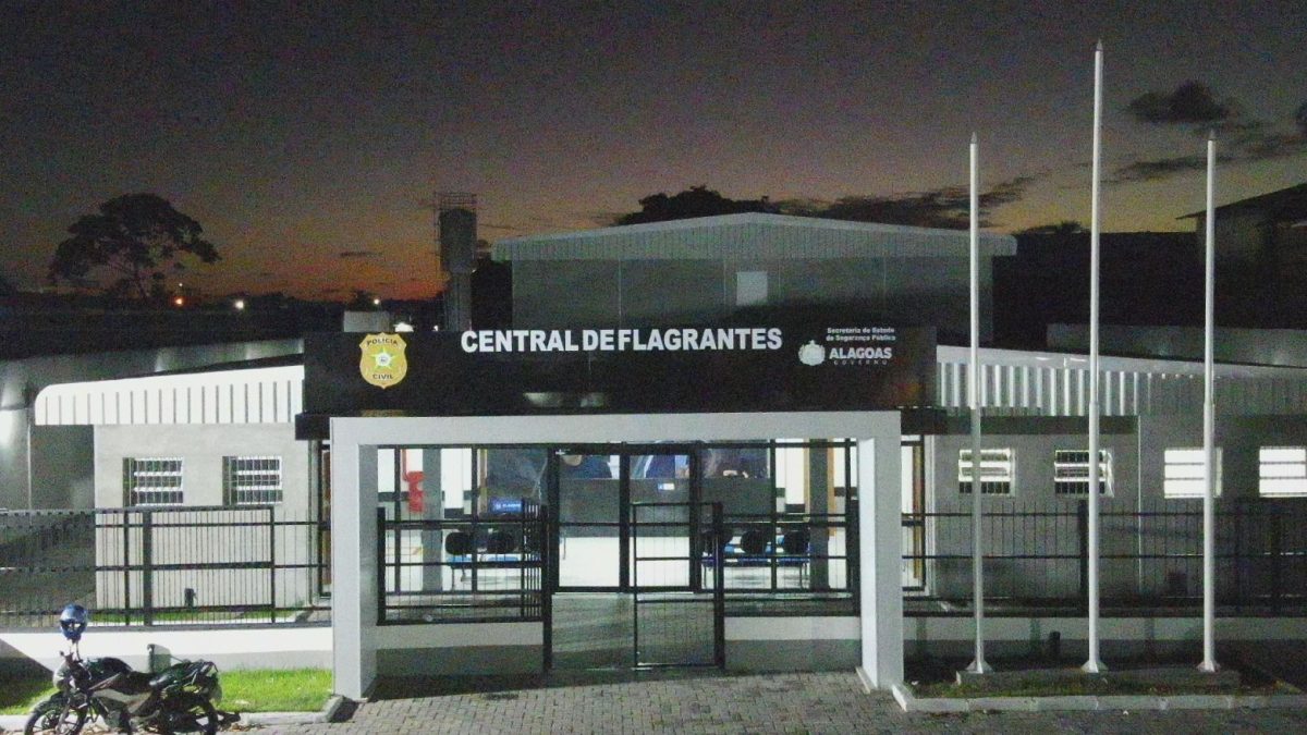 Suspeito de estupro cobra R$ 15 mil para 'deixar vítima em paz' e acaba preso em Maceió