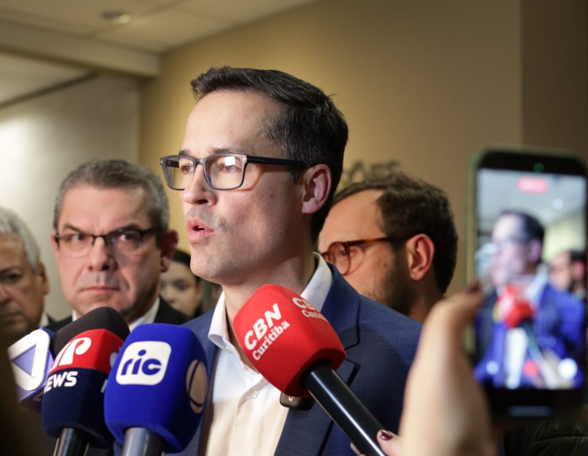 TSE forma maioria para manter campanha de Deltan Dallagnol suspensa no Paraná