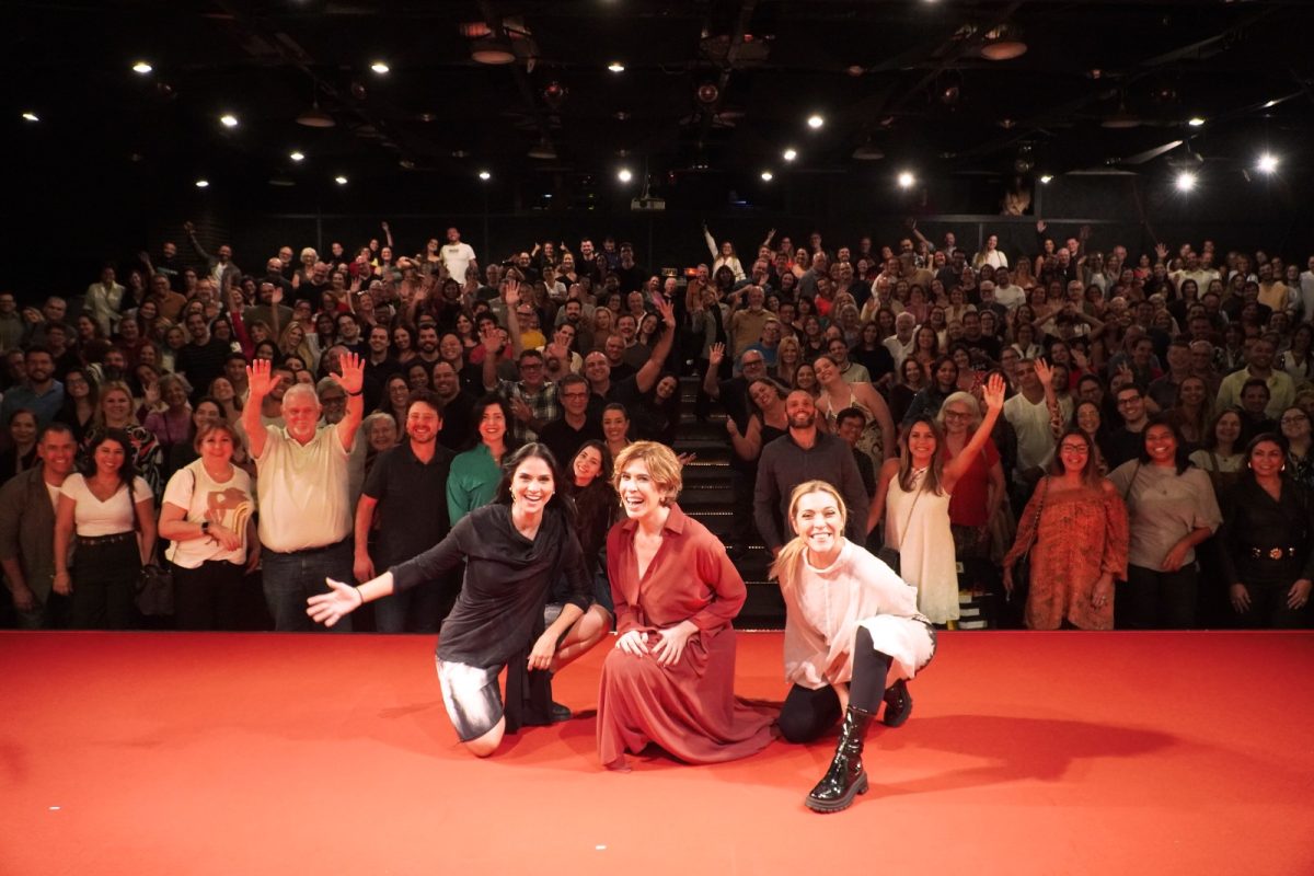 “Agora é que são elas”: Júlia Rabello, Maria Clara Gueiros e Priscila estreiam peça em Maceió