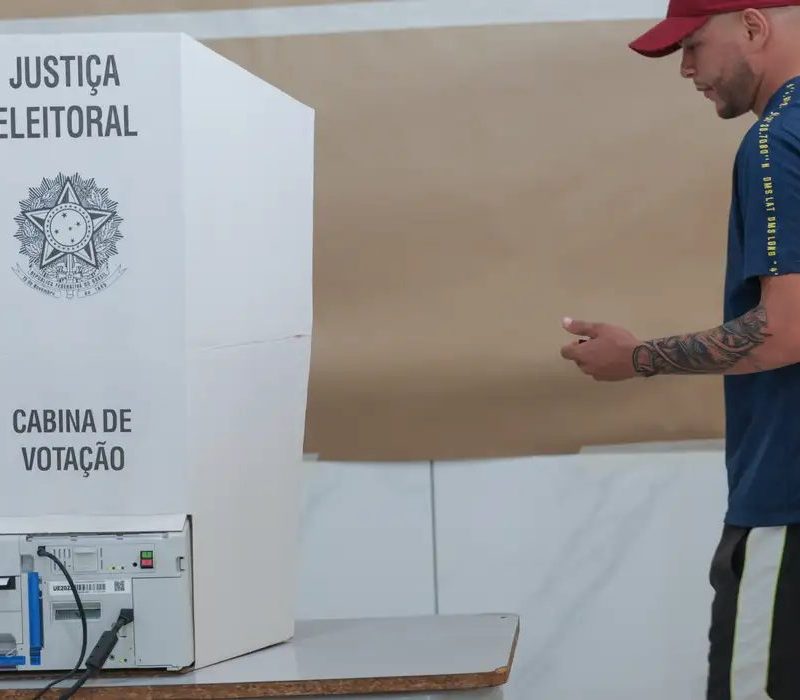 Antes da urna, papel e caneta: prepare sua colinha para votar