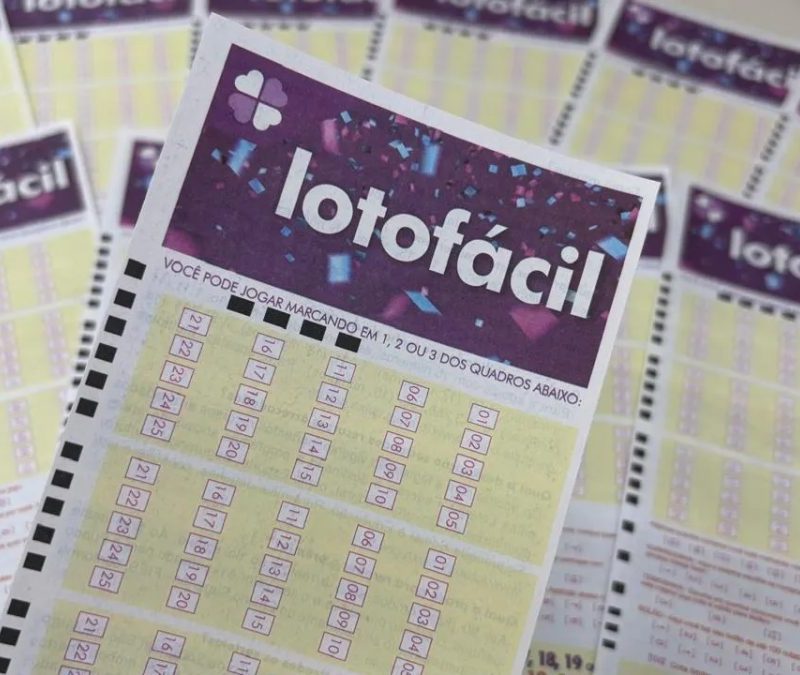Apostas do Paraná dividem prêmio principal da Lotofácil e ganham mais de R$ 500 mil cada; veja cidades