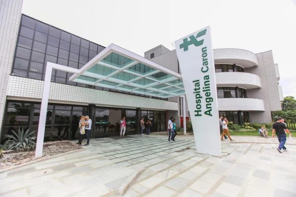 Atendimento a um AVC é uma corrida contra o tempo; veja um exemplo de hospital referência na Grande Curitiba