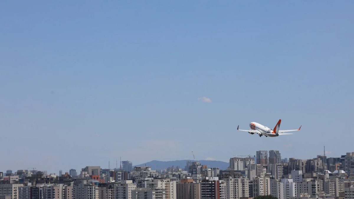 Aviação registra recorde de passageiros em setembro com 10,89 milhões