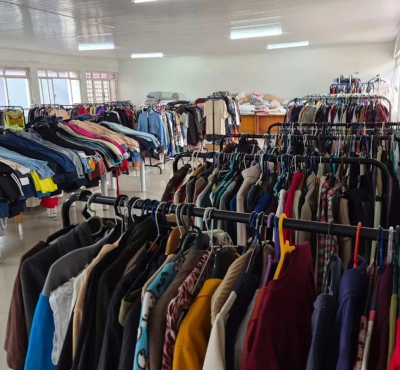 Bazar beneficente tem peças a partir de R$ 10, em Curitiba; veja detalhes