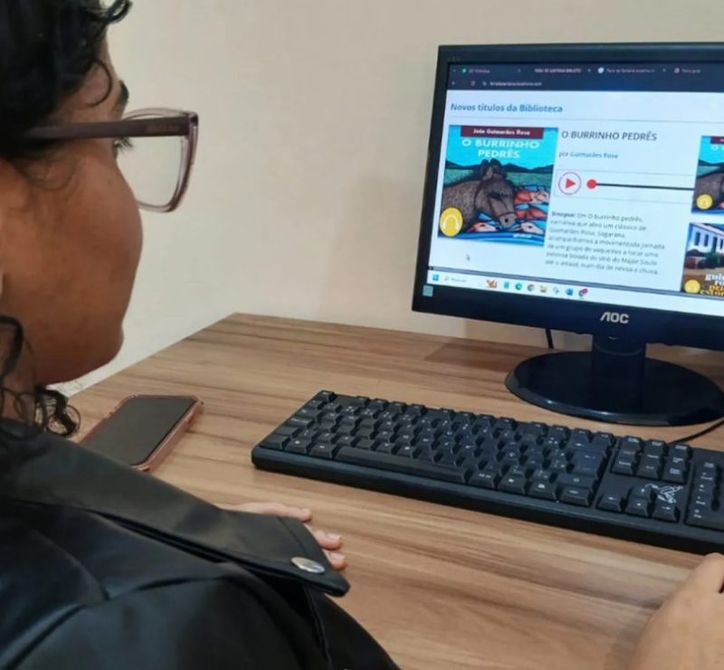 Biblioteca digital de Feira de Santana reúne mais de 100 mil livros e audiolivros gratuitos; veja como acessar