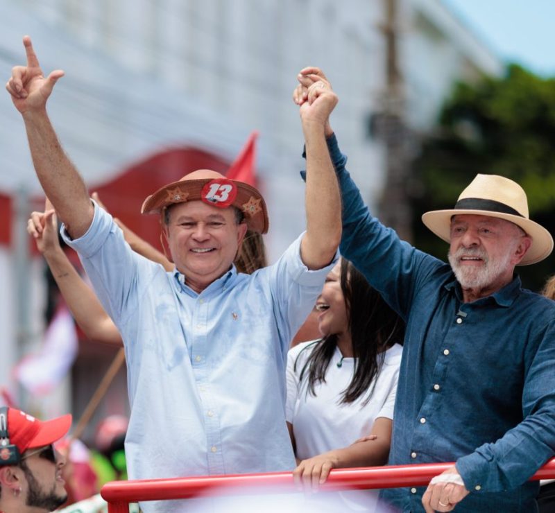 Brandão participa de caminhada com Lula no Centro Histórico de São Luís