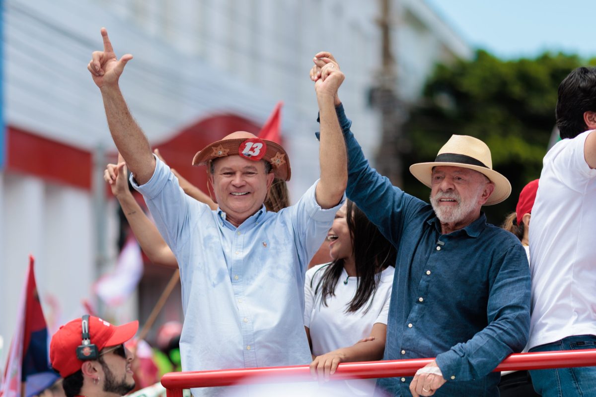 Brandão participa de caminhada com Lula no Centro Histórico de São Luís