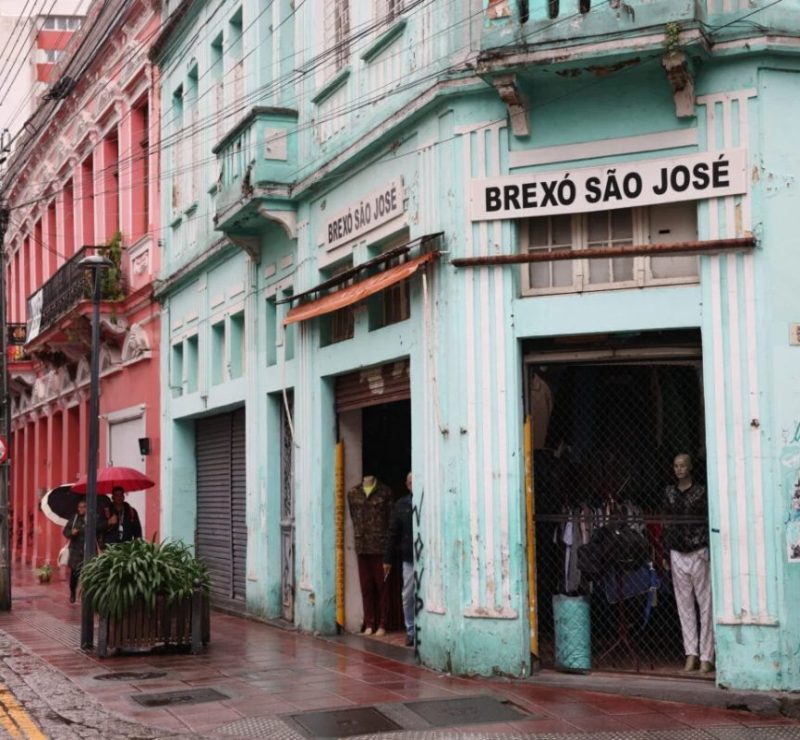 Brechós, sebos e mais: Curitiba é a capital brasileira do comércio de usados