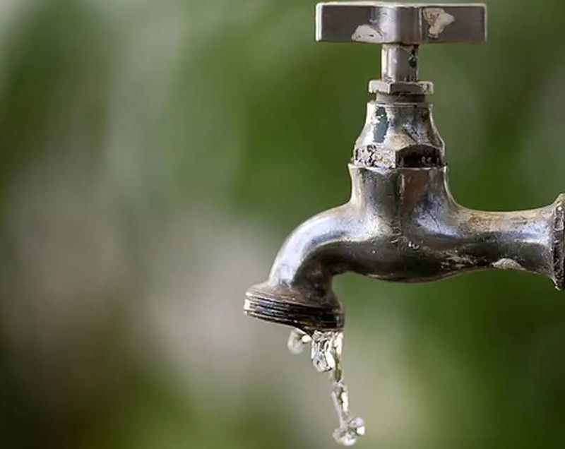 BRK realiza reparo em rede de abastecimento d’água em Maceió; veja bairros afetados