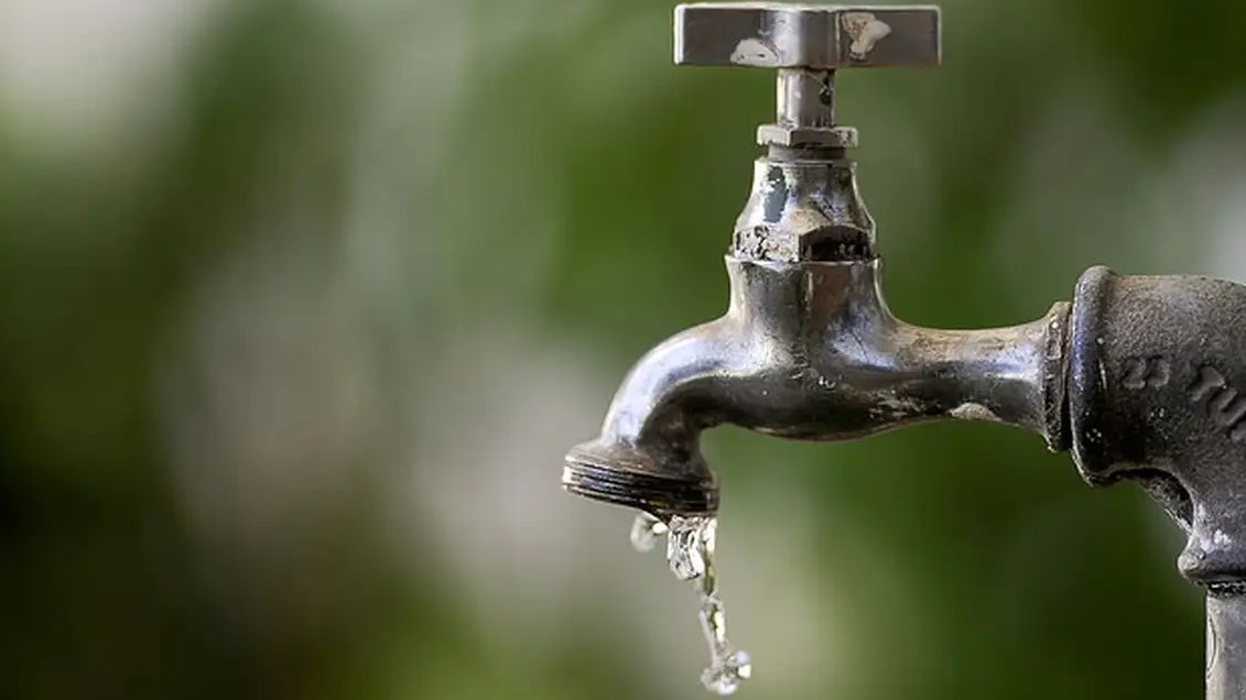 BRK realiza reparo em rede de abastecimento d'água em Maceió; veja bairros afetados