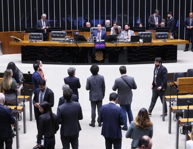 Câmara terá 6 deputados com deficiência em 2027