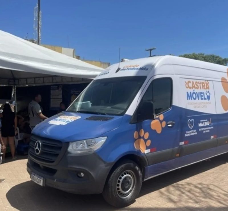 Castramóvel distribui 150 fichas e atende cães e gatos de moradores de Bebedouro, em Maceió