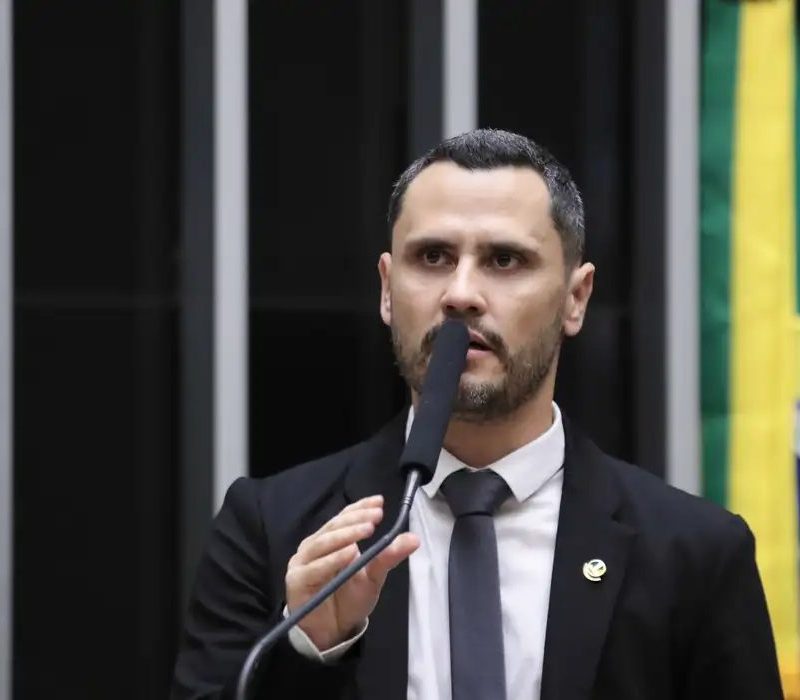 Cleitinho Azevedo é eleito governador de Minas Gerais no 1º turno