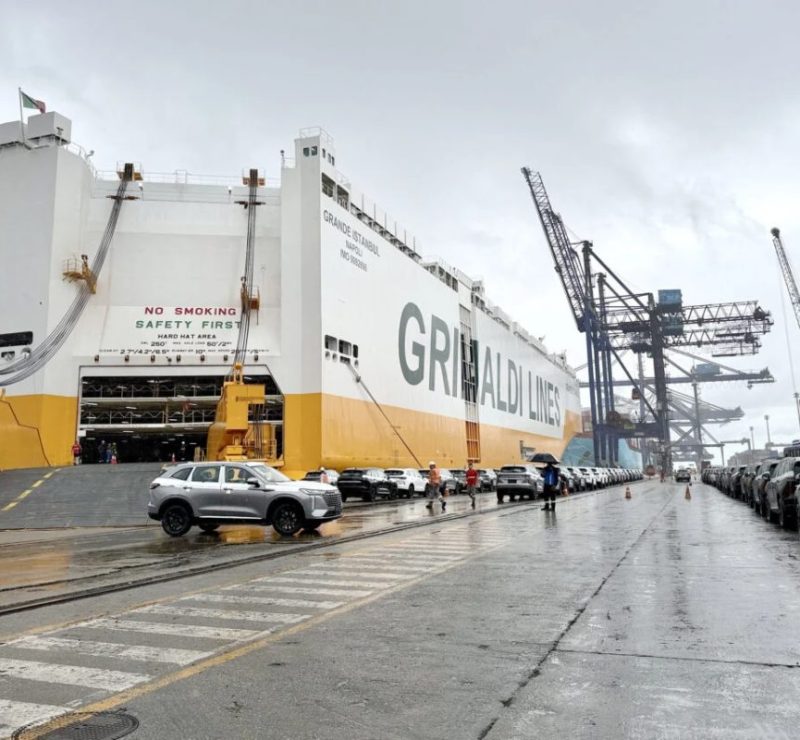 Com novas marcas, Porto de Paranaguá lidera movimentação de veículos no Brasil