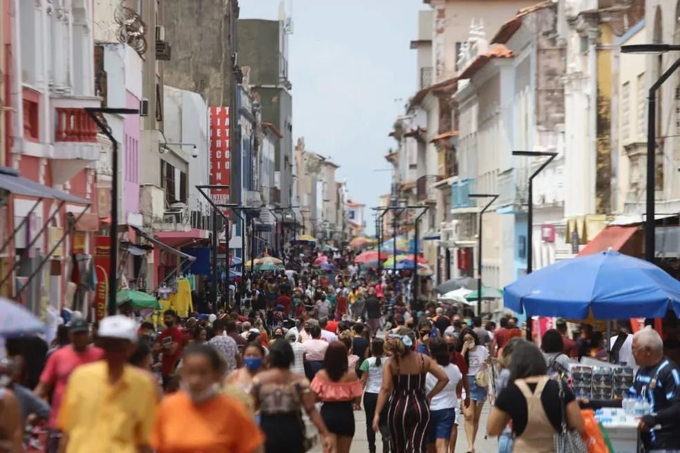 Comércio de São Luís estará fechado na próxima segunda-feira (19)
