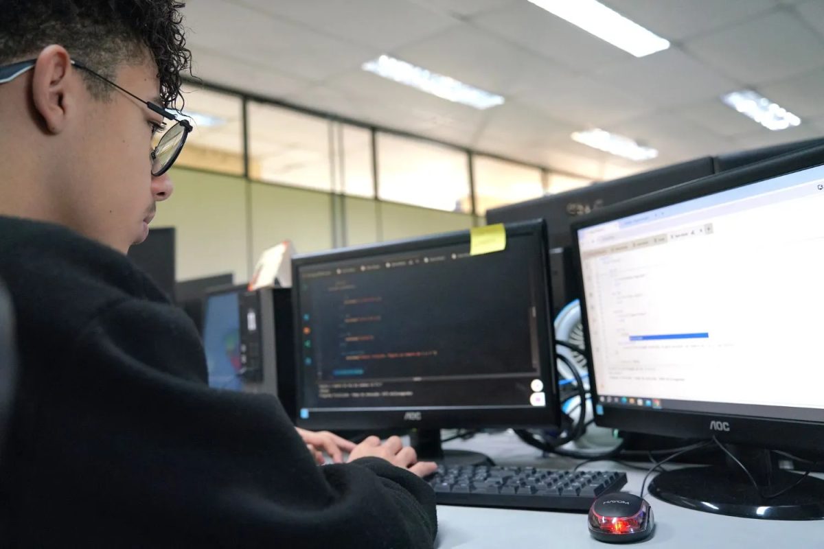 Confira 496 vagas de estágio e aprendizagem no Ceará