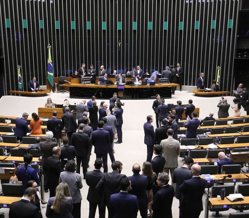 Cresce número de mulheres eleitas para o Congresso Nacional