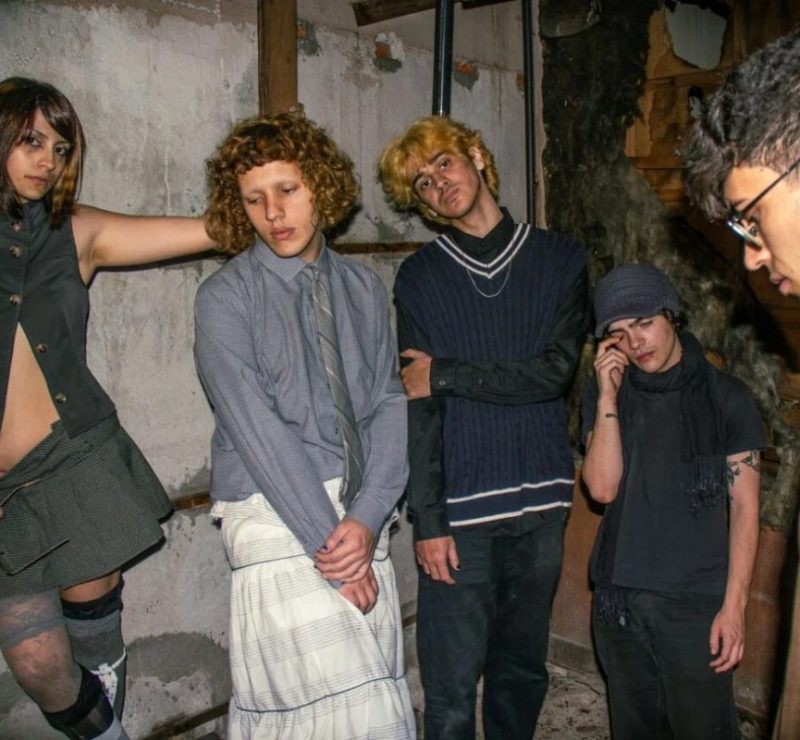 Curitiba recebe show da banda magnólia com álbum “ternura e violência”