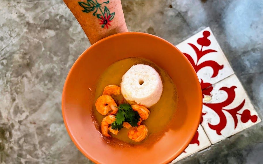 Cuscuz de arroz com Camarão Bar das Ostras: o encontro de dois patrimônios alagoanos