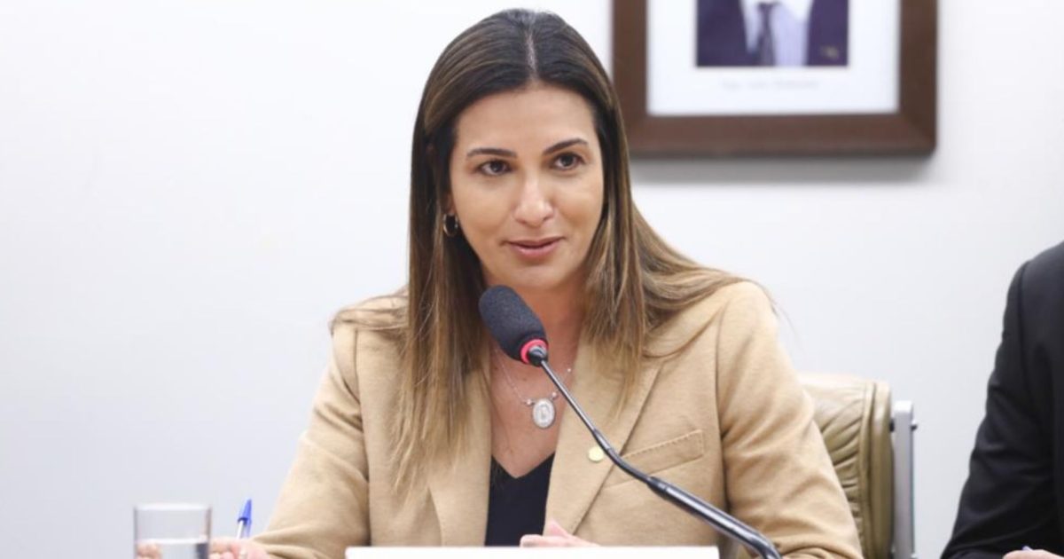 Deputada Roberta Roma é novamente internada em Salvador após sentir dores no peito e descarta infarto