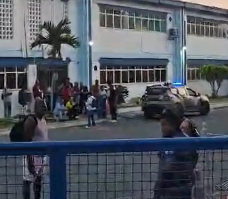 Eleitores relatam urnas fechadas e falta de transporte em Salvador