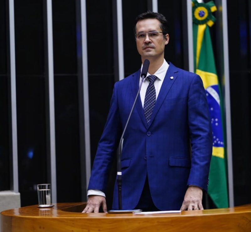 Entenda o que acontece se o Paraná eleger Deltan Dallagnol ao Senado