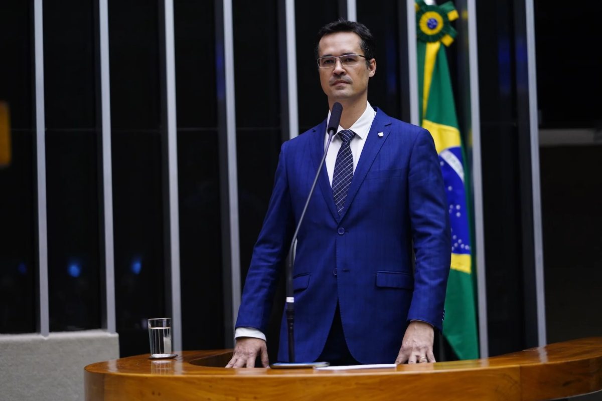 Entenda o que acontece se o Paraná eleger Deltan Dallagnol ao Senado