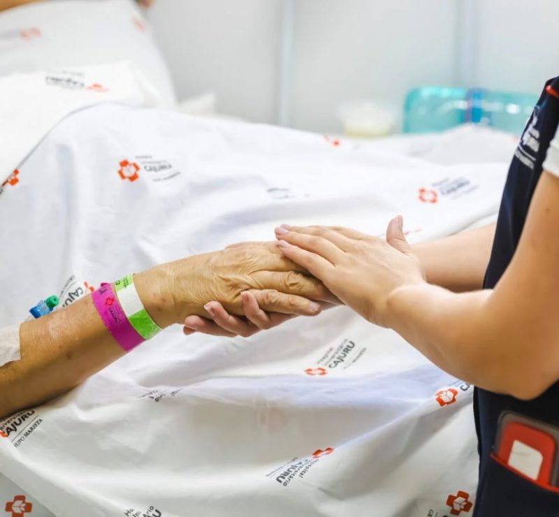 Envelhecimento da população transforma perfil dos pacientes em hospitais de Curitiba