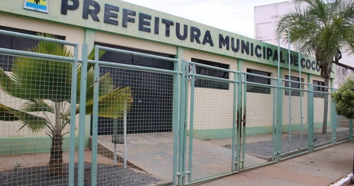 Ex-prefeito de cidade baiana é multado por irregularidades no transporte escolar e limpeza urbana