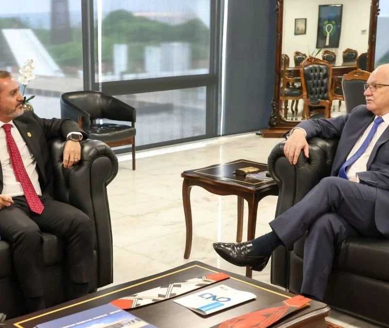 Fachin manda PF enviar todas as menções a ministros no caso Master