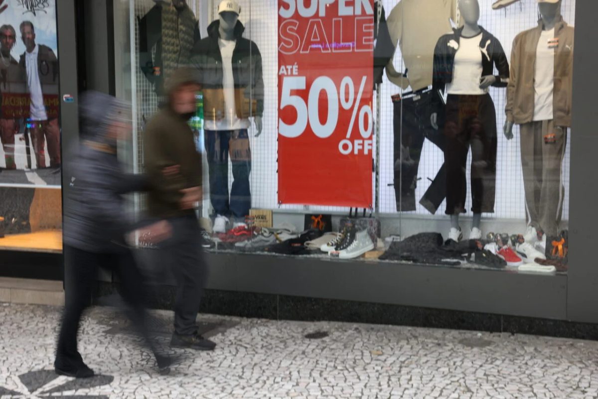 Faturamento do comércio do Paraná sobe mais de 6% no ano