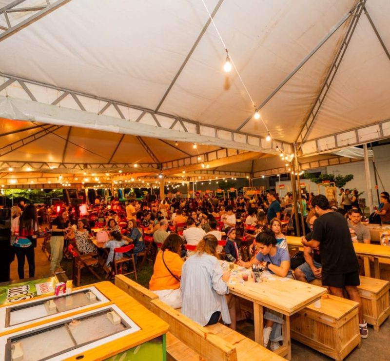 Festival Alagoaníssimo reúne gastronomia, música e artesanato em Maceió